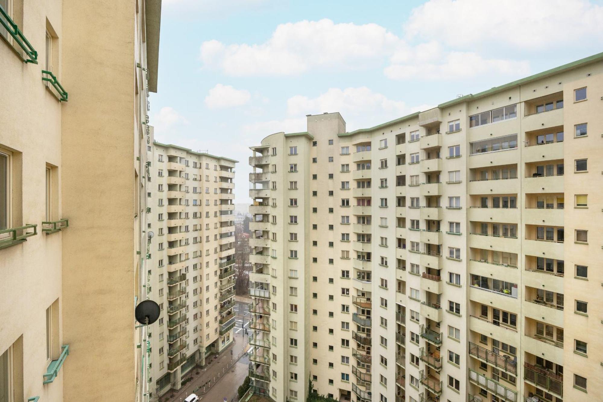 Bukowinska Apartment With Balcony And Parking And Swimming Pool By Noclegi Renters Warsaw Exterior photo
